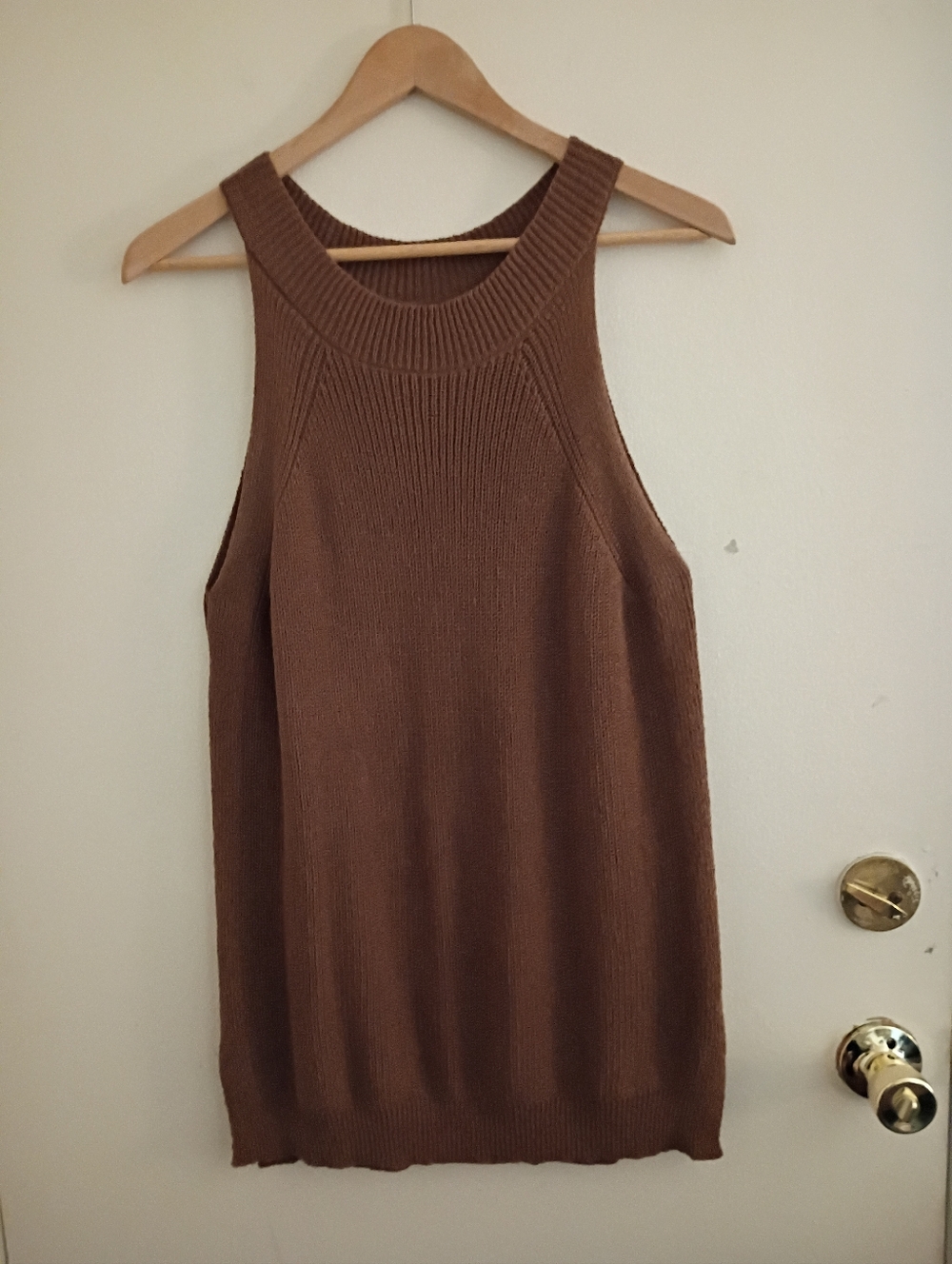 Sleeveless Top Coffee Color